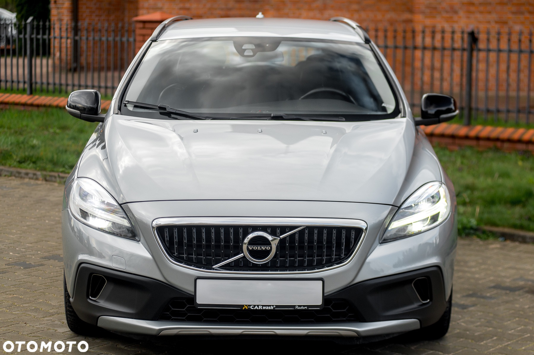 Volvo V40 Cross Country D2 Geartronic Summum - 12