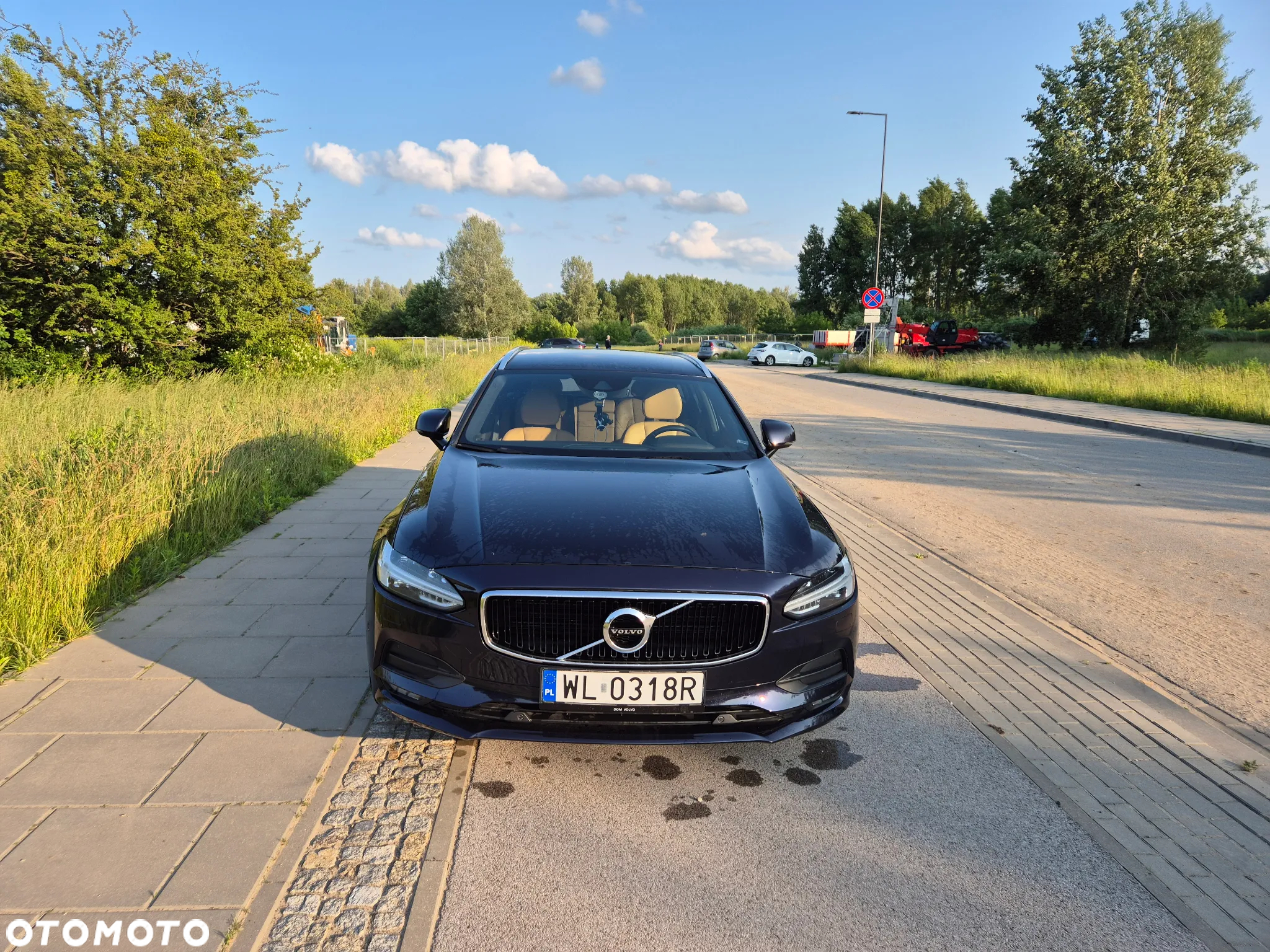 Volvo V90 D5 AWD Momentum - 13