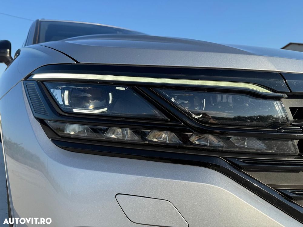 Volkswagen Touareg 3.0 V6 TDI SCR 4Motion Automatik R-Line - 3