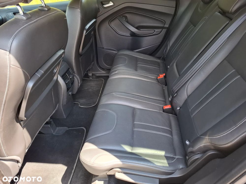 Ford Kuga 2.0 TDCi 4x4 Titanium - 13