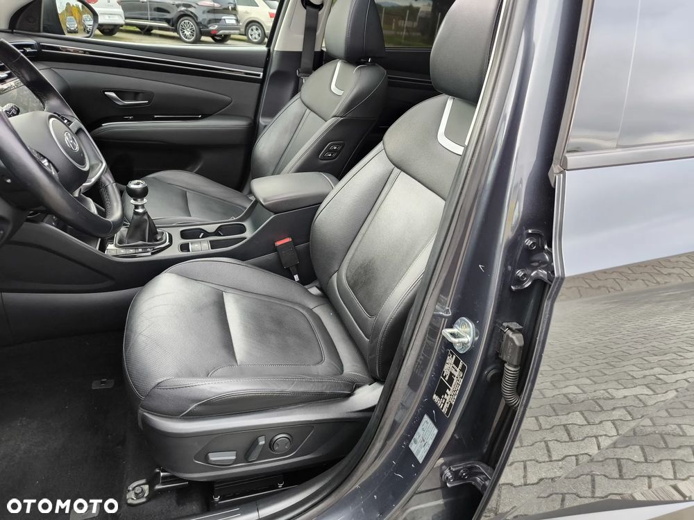 Hyundai Tucson blue 1.6 CRDi 4WD Premium - 19