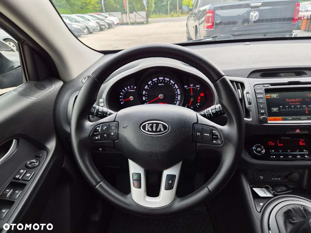 Kia Sportage 2.0 CVVT 2WD Vision - 23
