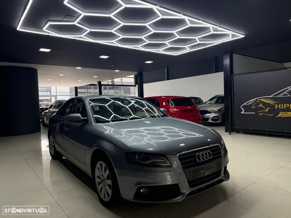 Audi A4 2.0 TDI exclusive Multitronic - 5