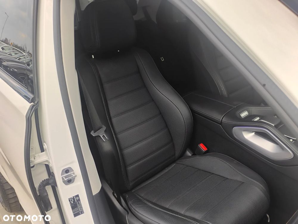 Mercedes-Benz GLE - 18