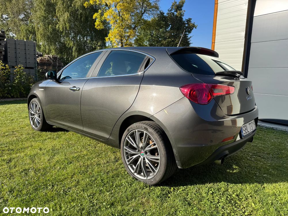 Alfa Romeo Giulietta - 6