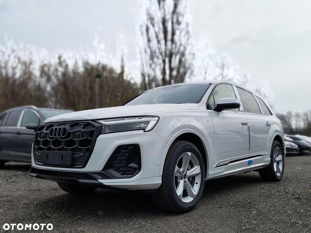 Audi Q7 - 1