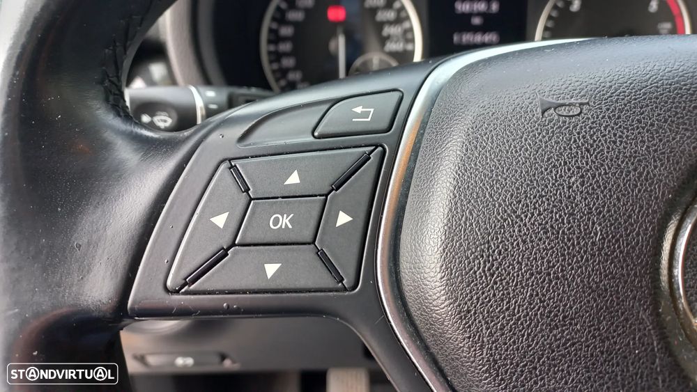 Mercedes-Benz B 180 CDI BlueEFFICIENCY 114g - 12