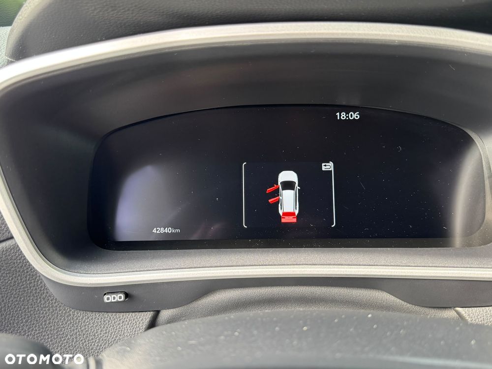 Toyota Corolla Cross 2.0 Hybrid Comfort - 11
