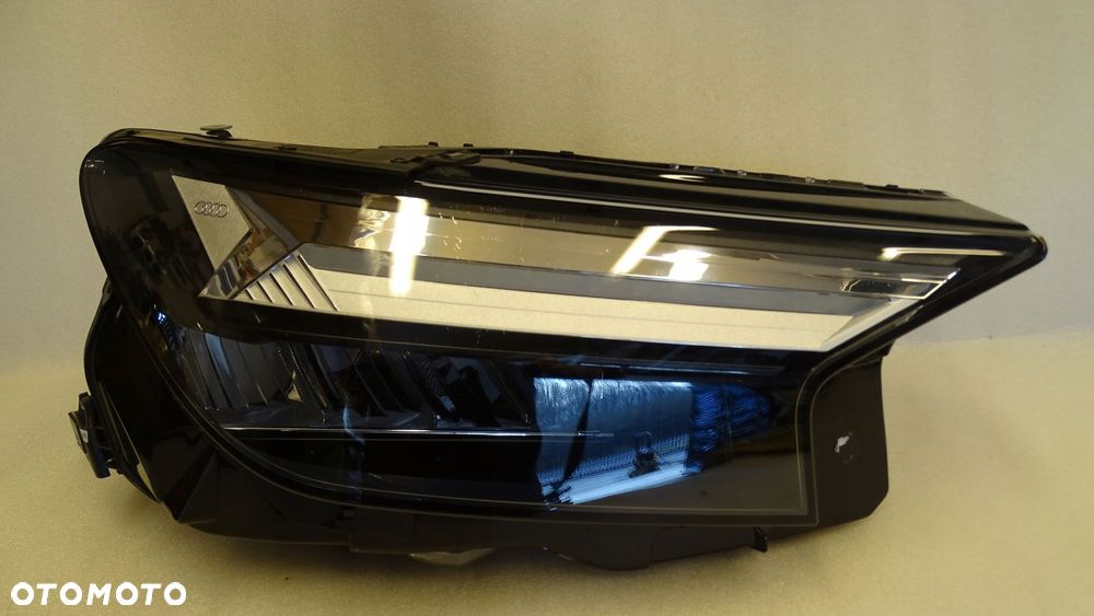 audi q4 e-tron - lampa przednia prawa full led - 1