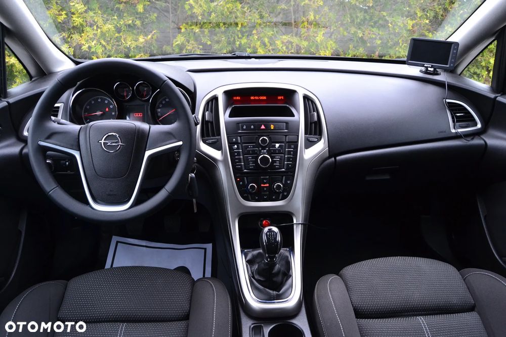 Opel Astra 1.4 EcoFLEX Design Edition - 30