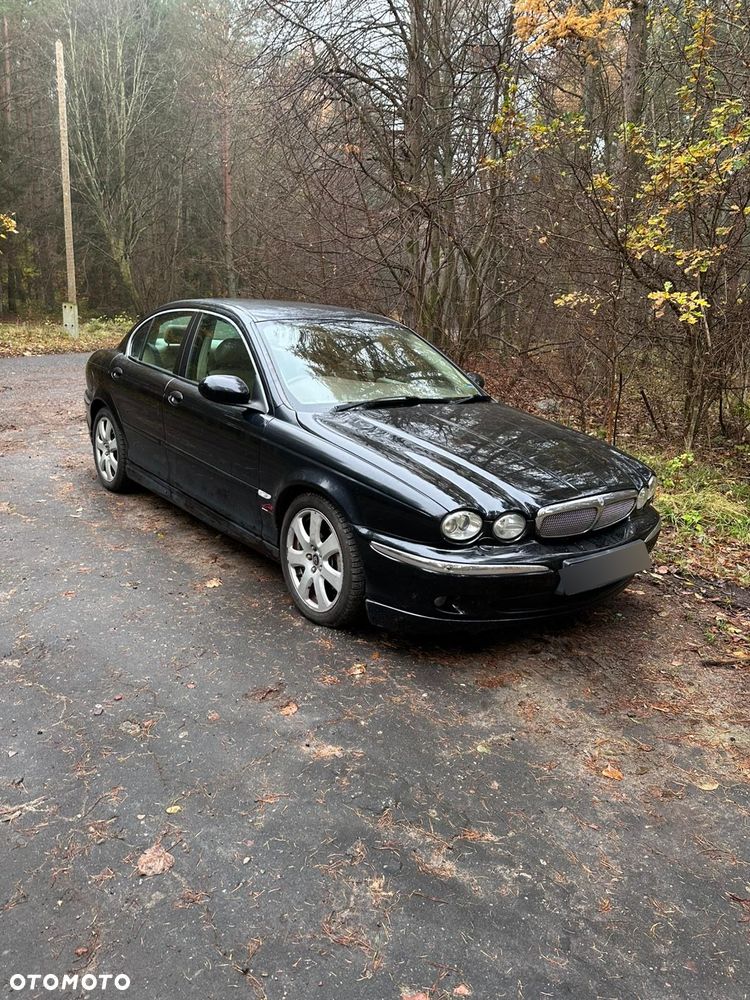 Jaguar X-Type - 1