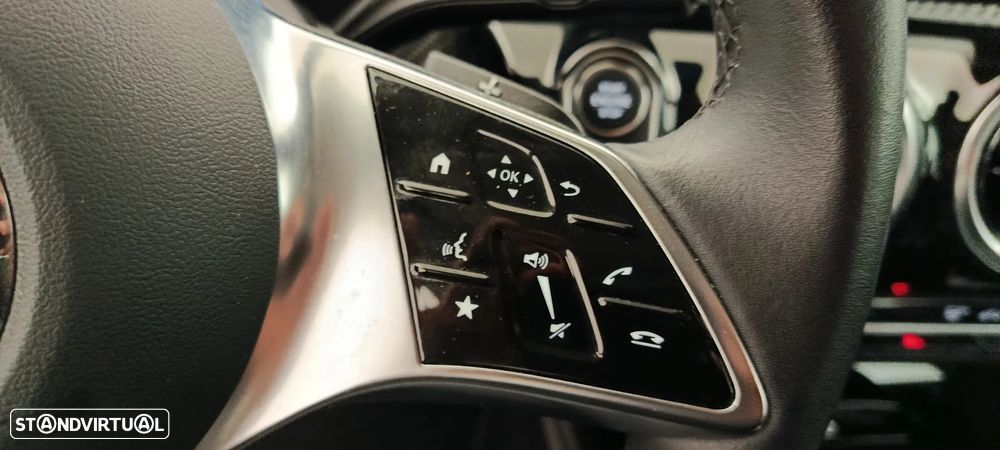 Mercedes-Benz CLA 180 d - 23
