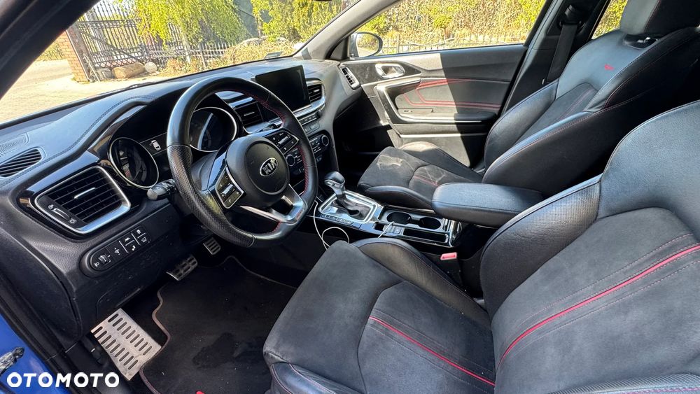 Kia ProCeed - 6