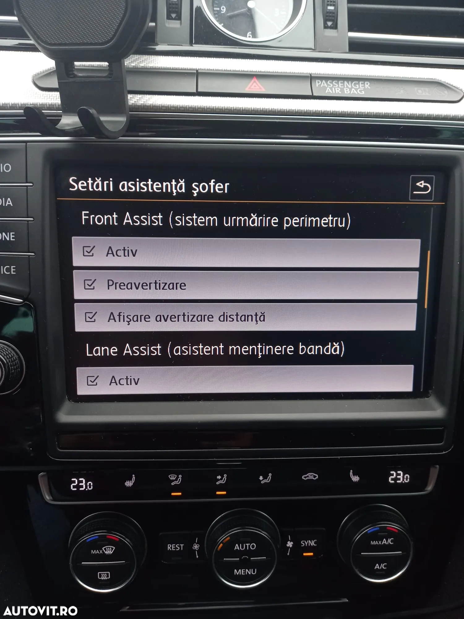 Volkswagen Passat - 19
