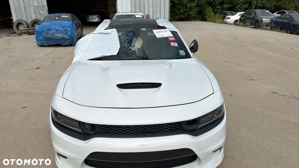 Dodge Charger 5.7 R/T Daytona - 19