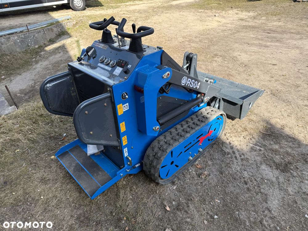 Inny Ładowarka RIPPA RS04 (kubota) - 3