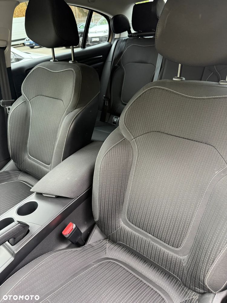 Renault Megane 1.6 SCe Zen - 15