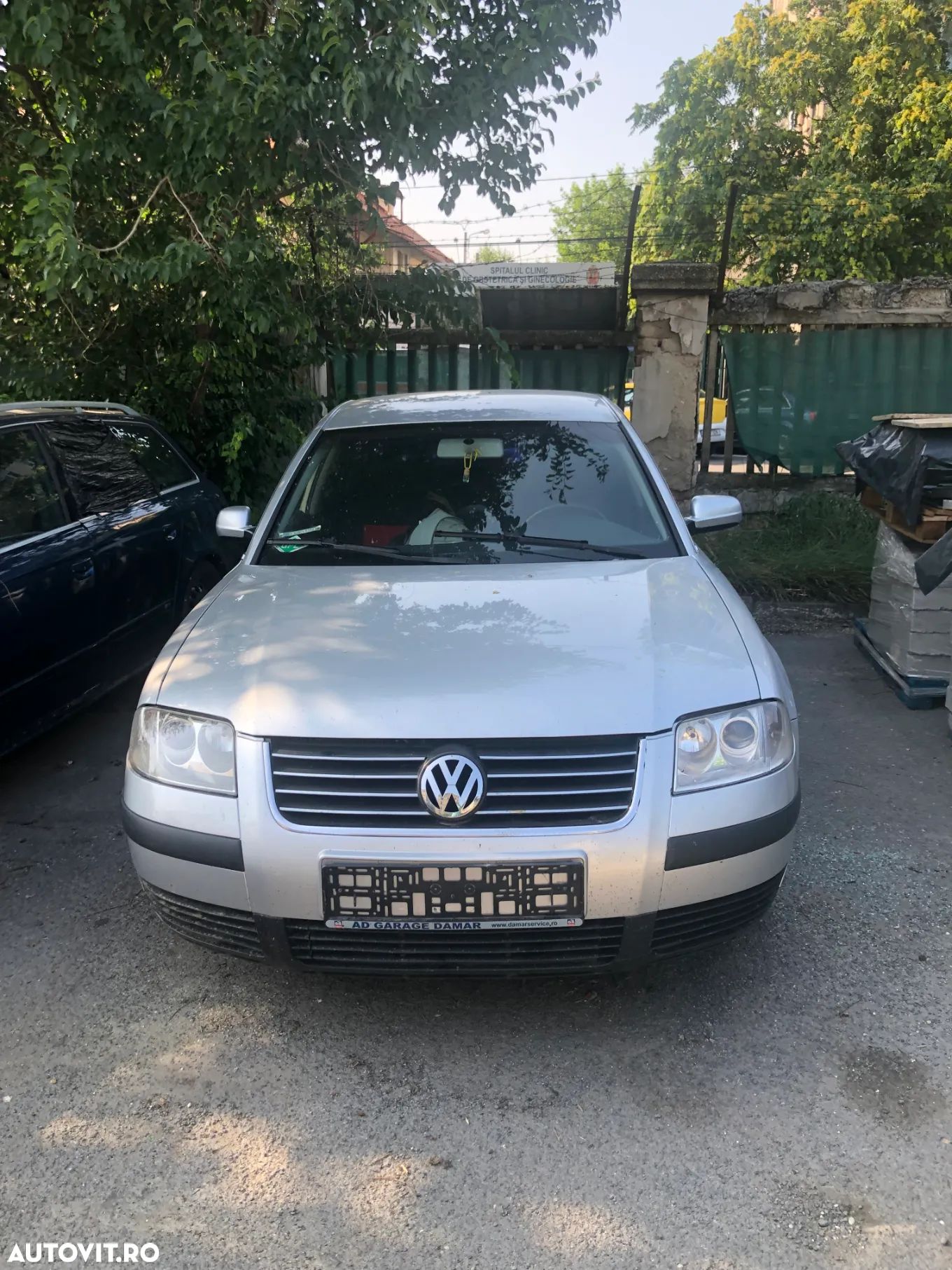 Dezmembrez VW Passat B5.5  gri argintiu 2003 1.8 benzina - 1