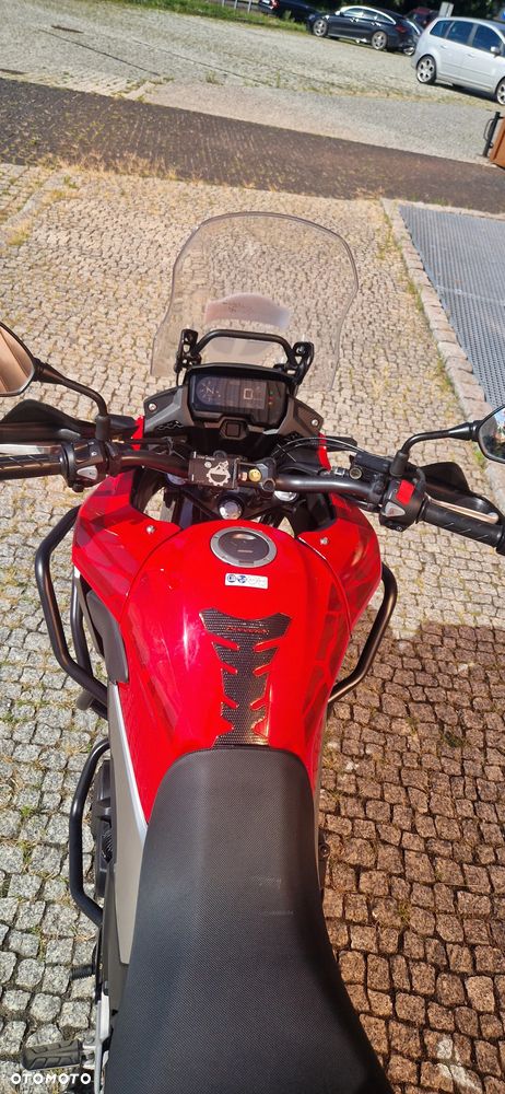 Honda CB - 10