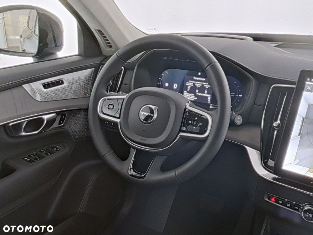 Volvo XC 90 T8 AWD Plug-In Hybrid Ultra Dark 7os - 14