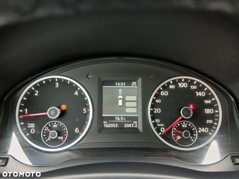 Volkswagen Tiguan - 31