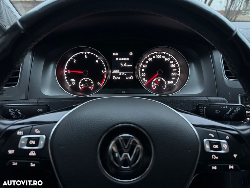Volkswagen Golf Variant 1.6 TDI BlueMotion Technology Lounge - 10