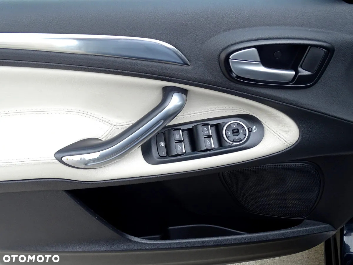 Ford S-Max 2.5 Titanium - 10