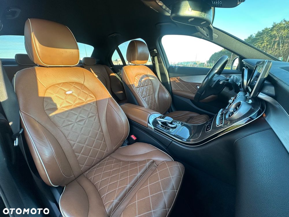 Mercedes-Benz Klasa C 450 AMG 4-Matic 7G-TRONIC - 14