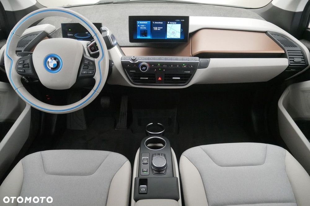 BMW i3 - 8