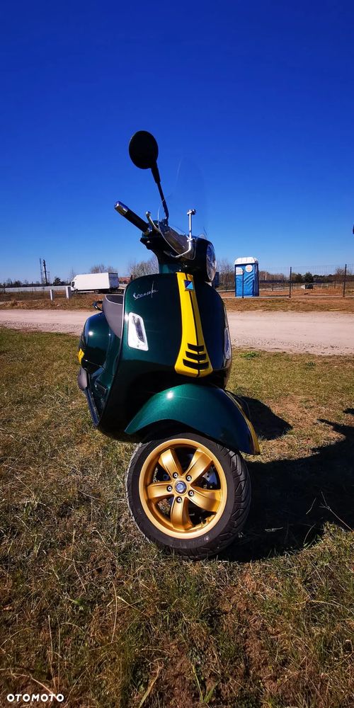 Vespa GTS - 14