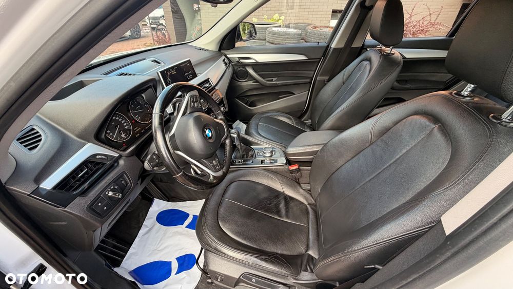 BMW X1 sDrive18d Advantage sport - 14