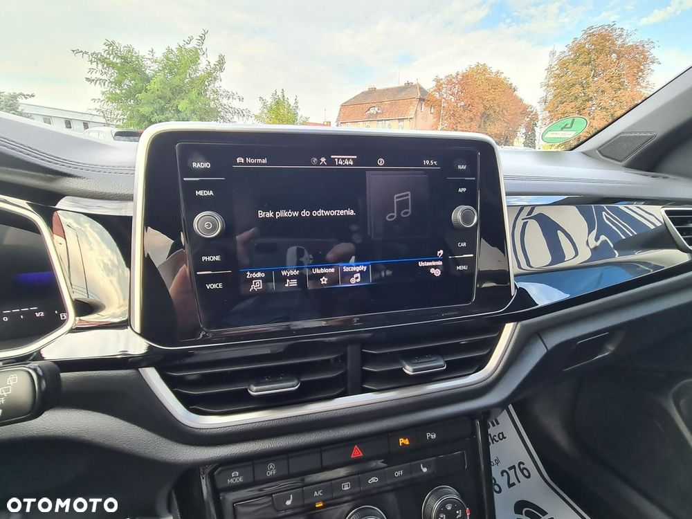 Volkswagen T-Roc 1.5 TSI R-Line - 18