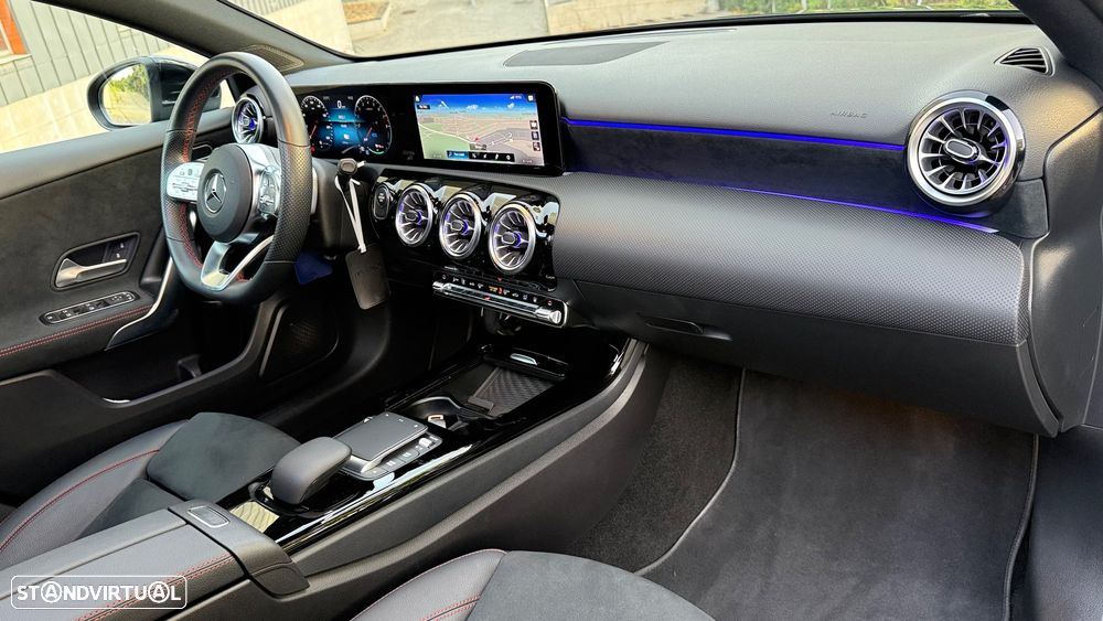 Mercedes-Benz A 250 e AMG Line - 40