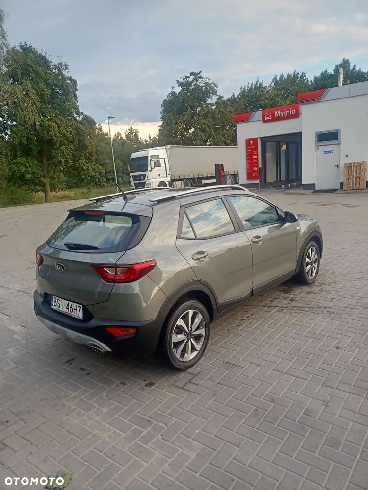 Kia Stonic 1.0 T-GDI M - 4