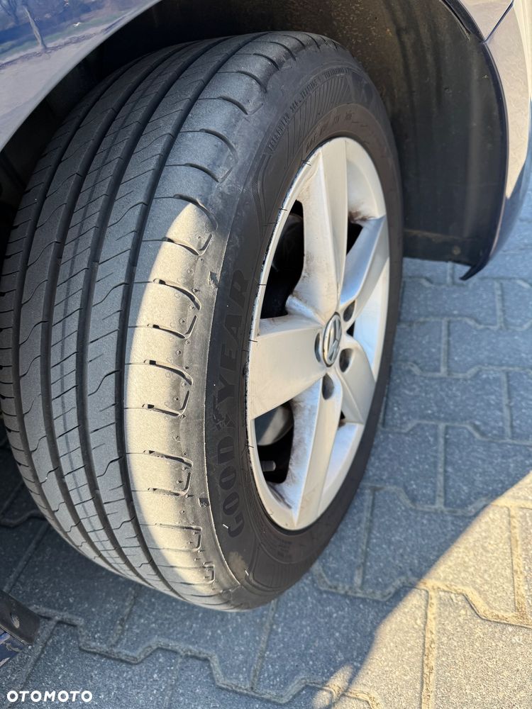 Volkswagen Jetta 1.6 TDI Trendline - 8