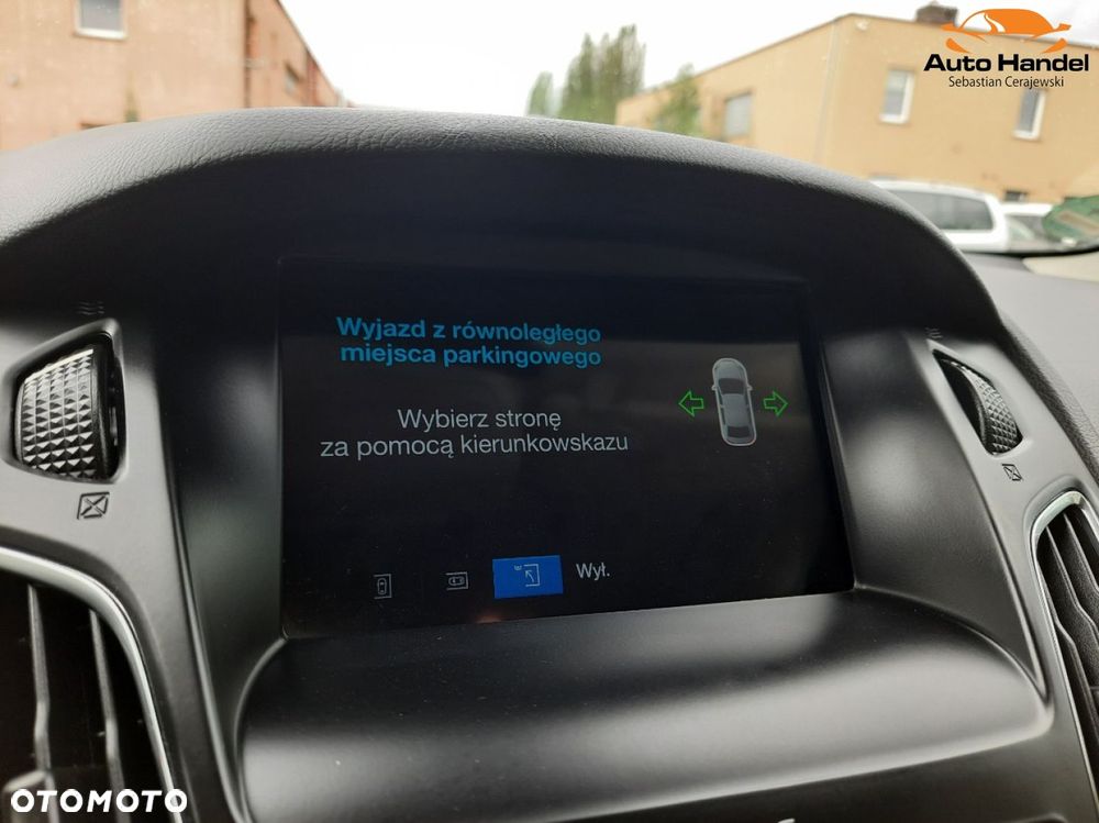 Ford Focus 1.5 EcoBoost Start-Stopp-System ST-LINE - 33