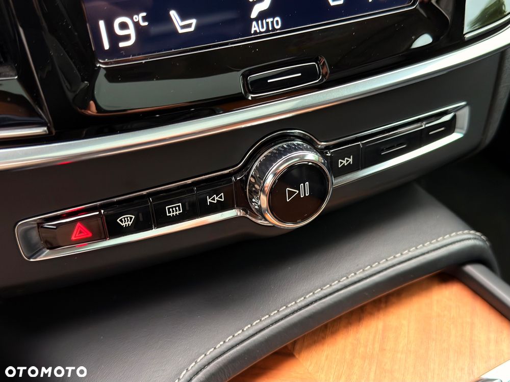 Volvo S90 D5 SCR AWD Inscription - 23
