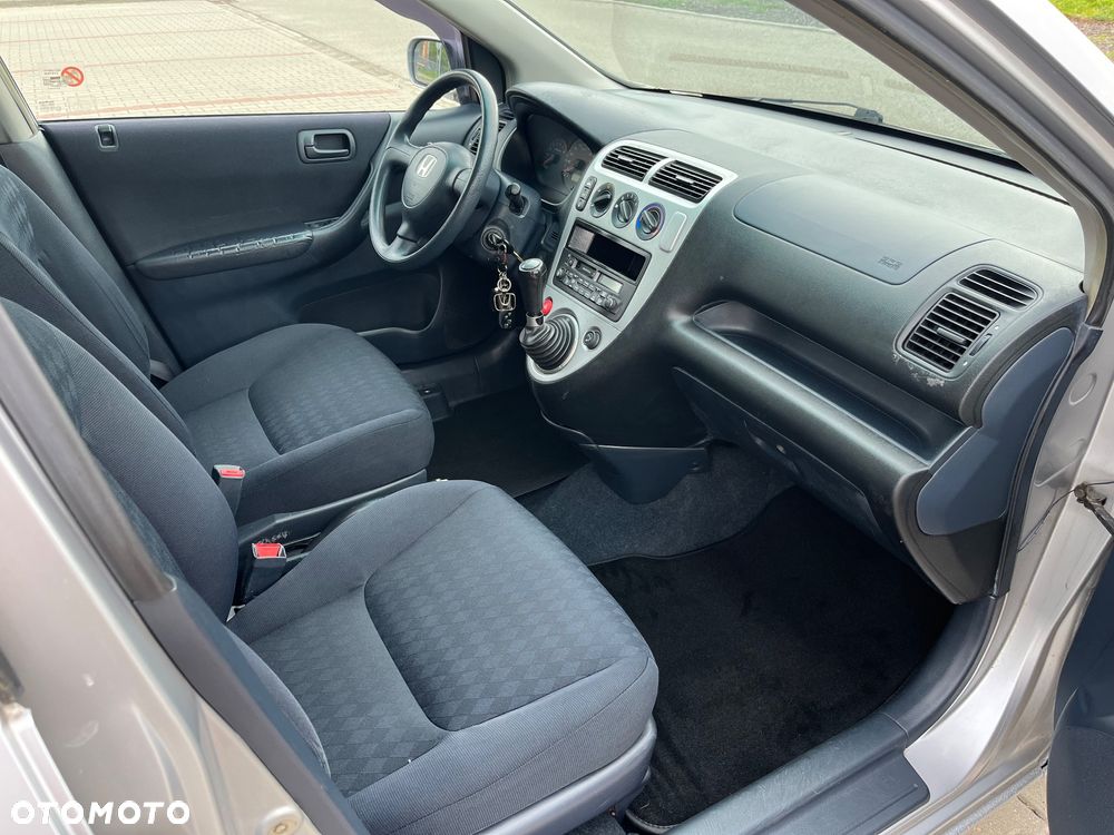 Honda Civic 1.4i S - 9