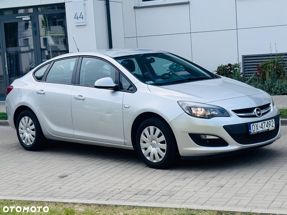Opel Astra IV 1.4 T Business S&S - 5