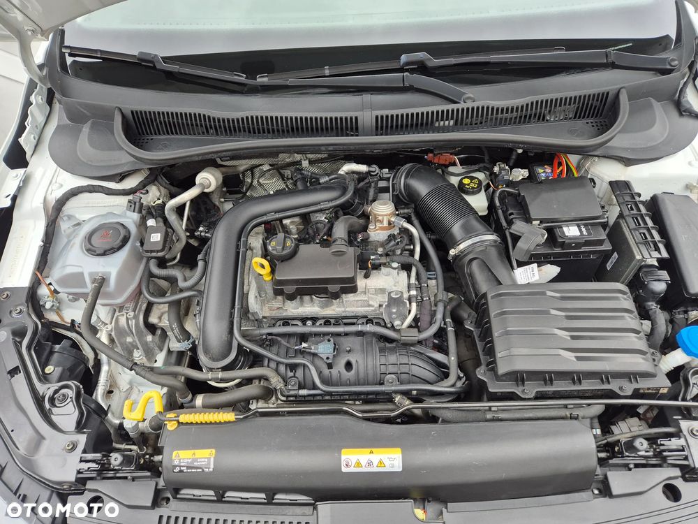 Volkswagen Polo - 16