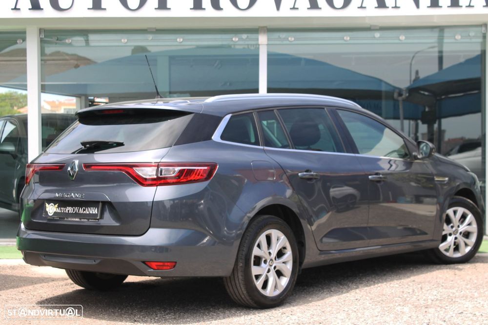 Renault Mégane Sport Tourer 1.5 Blue dCi Limited J17 - 26