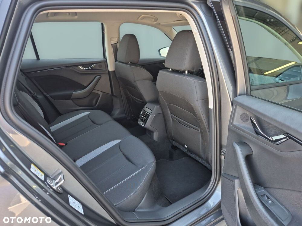 Skoda Kamiq 1.0 TSI Drive DSG - 15