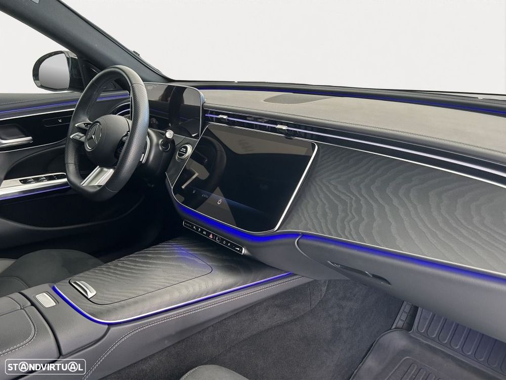 Mercedes-Benz E 300 - 13