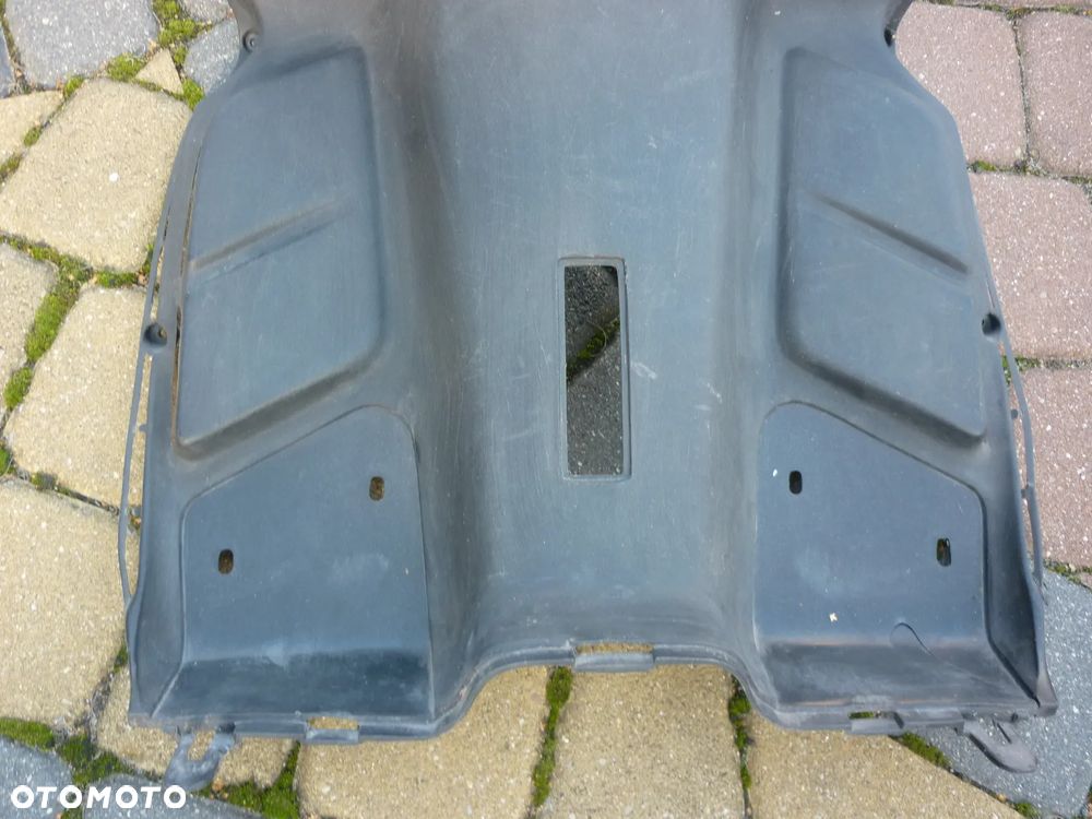 Owiewka felga osłona ogon podłoga Malaguti F12 - 9