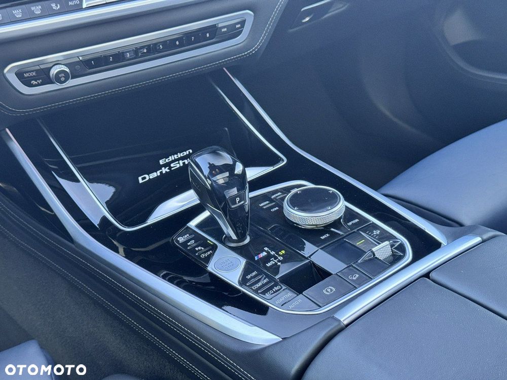 BMW X7 M50d sport - 27