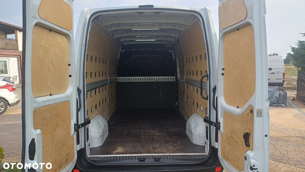 Renault Master L2H3 - 9