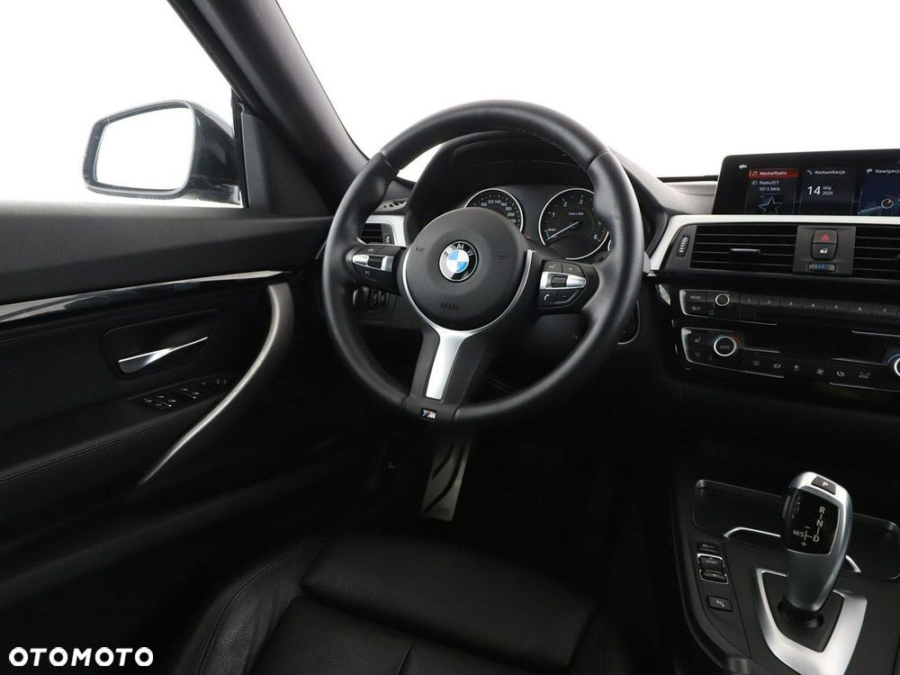 BMW Seria 3 318d M Sport - 17