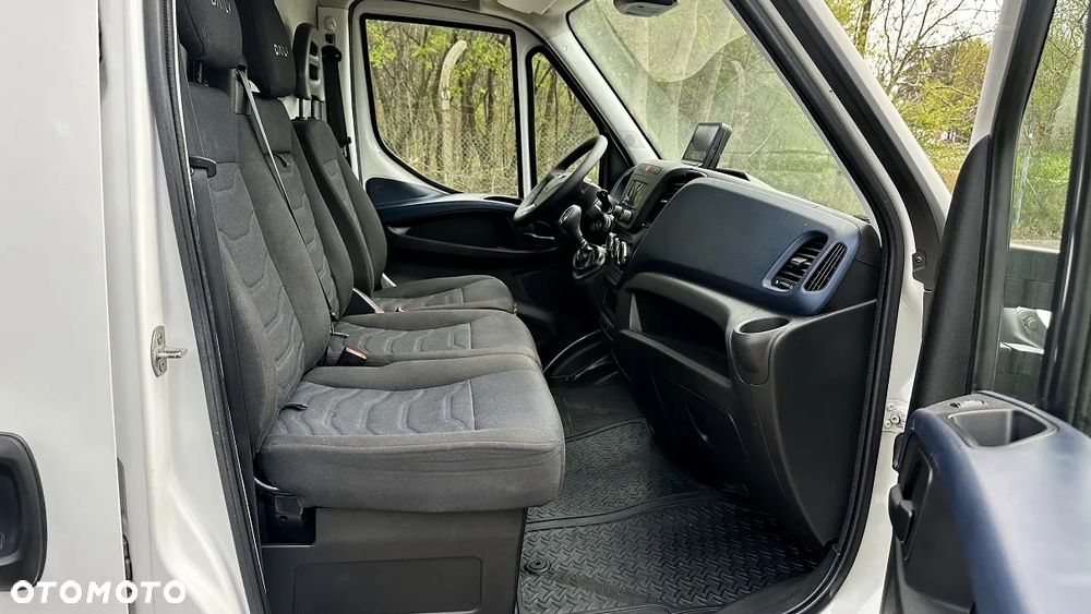 Iveco DAILY L3H2 - 15