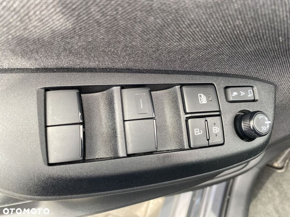 Toyota Yaris Hybrid 1.5 Style - 17