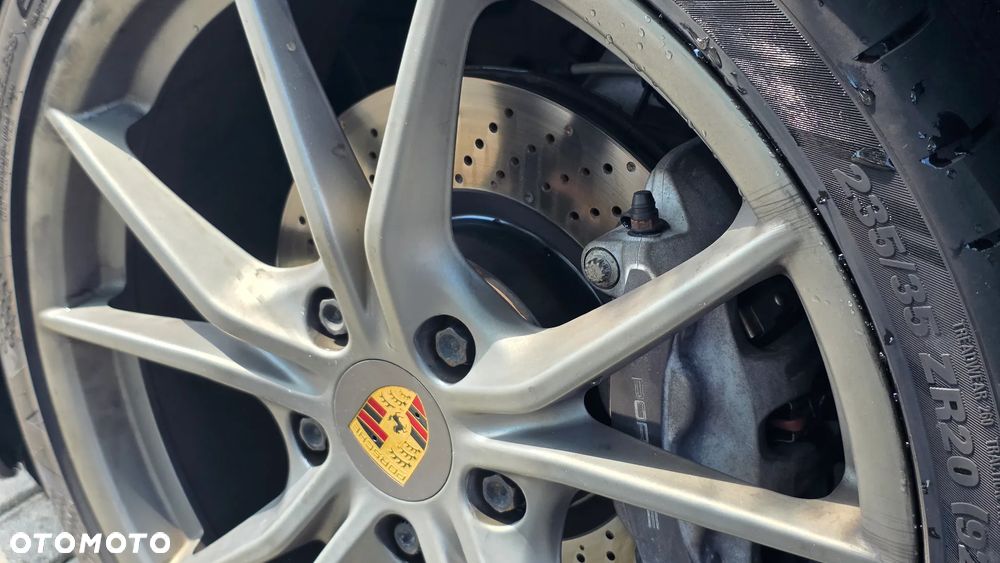 Porsche 718 Cayman T PDK - 12